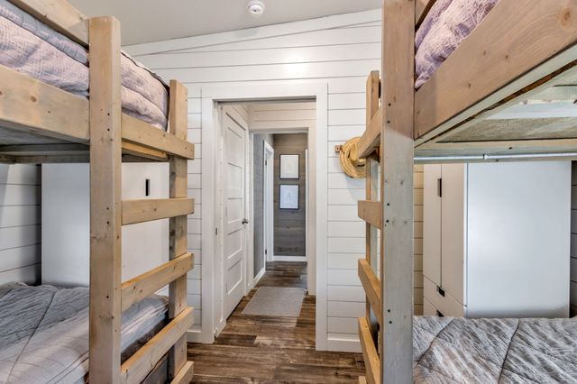 19 Lillypad Ln, Tracy City, TN 37387