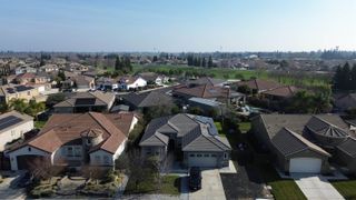 1110 Clearwater Creek Blvd, Manteca, CA 95336