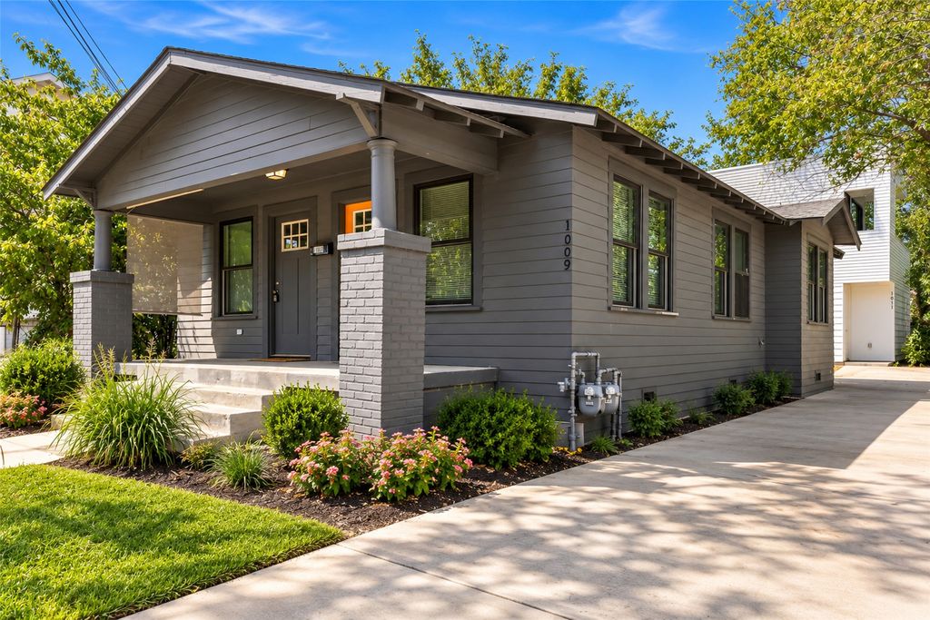 1009 Greer Street, Fort Worth, TX 76102 — photo 2