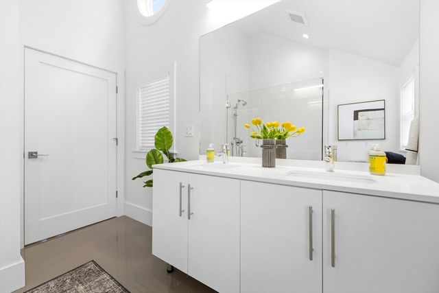116 Reed Street 1, Cambridge, MA 02140