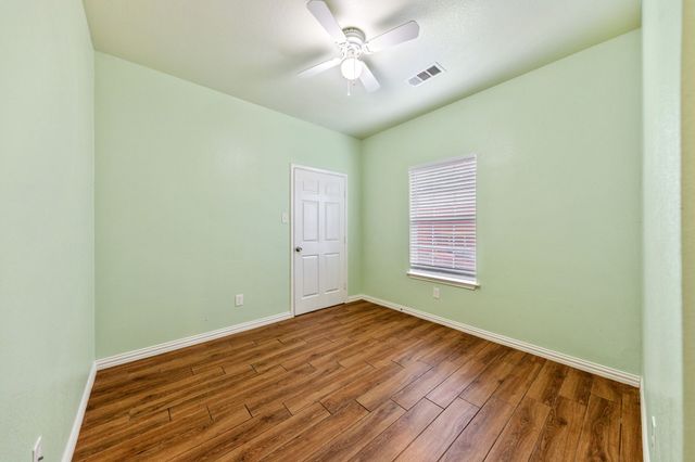 2410 Carleta Street, Dallas, TX 75253