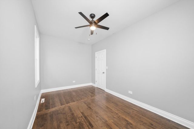 5237 S Long Avenue, Chicago, IL 60638