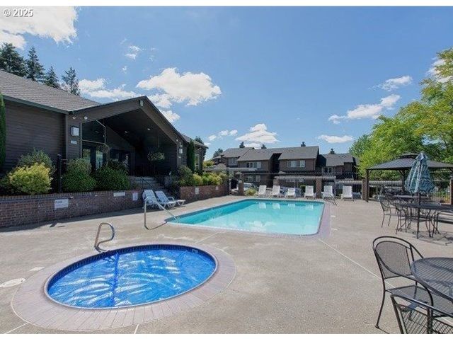 9455 Sw 146TH Ter D2, Beaverton, OR 97007