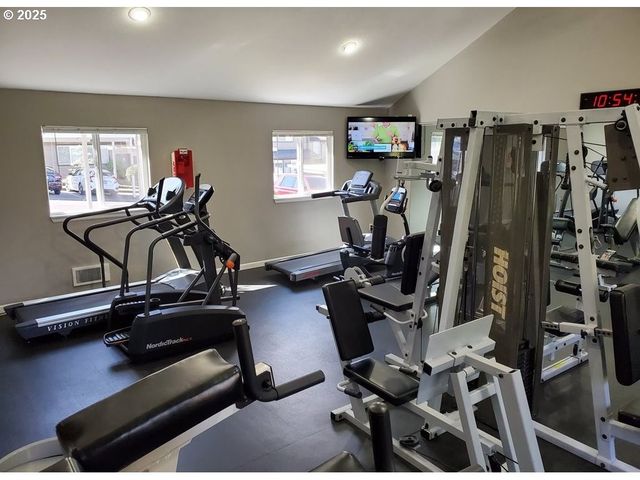 9455 Sw 146TH Ter D2, Beaverton, OR 97007