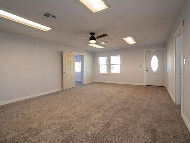 420 W Johnson Street, Norman, OK 73069