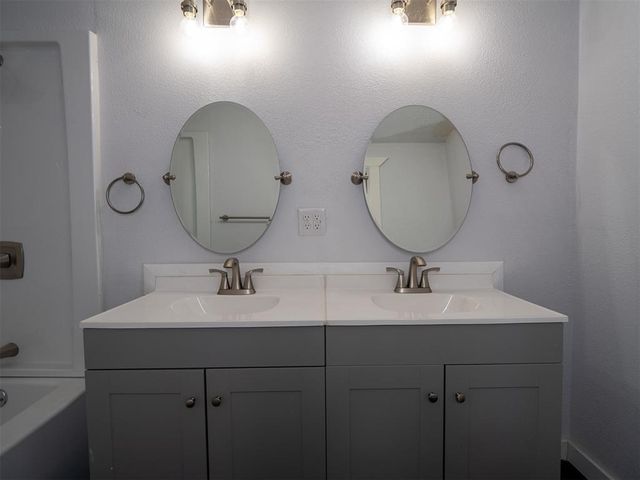 420 W Johnson Street, Norman, OK 73069