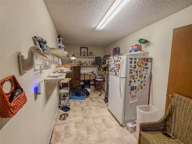 1411 N Business 287, Decatur, TX 76234