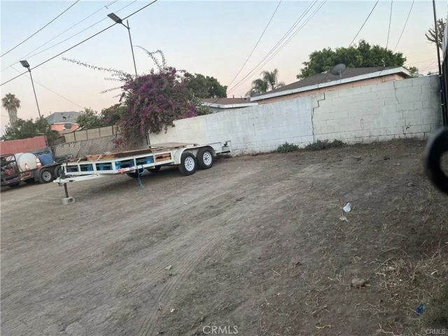 1498 W Compton, Compton, CA 90220
