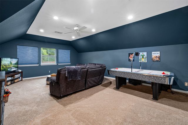1902 Clear Creek Drive, Weatherford, TX 76087