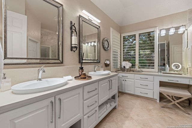 95 Grassmarket, San Antonio, TX 78259