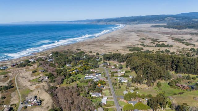 25000 Ward Avenue, Fort Bragg, CA 95437