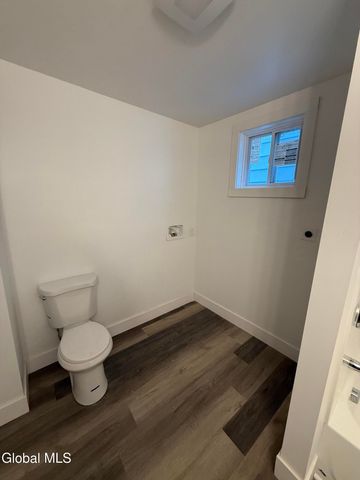 148 5th Avenue, Troy, NY 12180