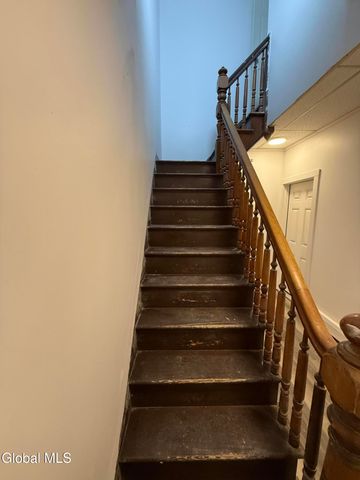 148 5th Avenue, Troy, NY 12180