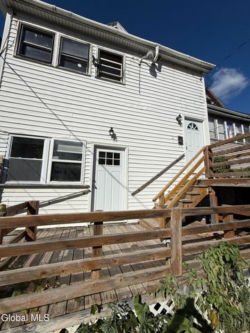 148 5th Avenue, Troy, NY 12180