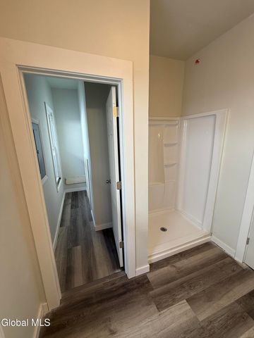 148 5th Avenue, Troy, NY 12180