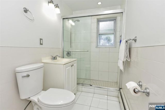 12 Regency Park, Ramsey, NJ 07446