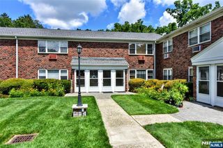 12 Regency Park, Ramsey, NJ 07446