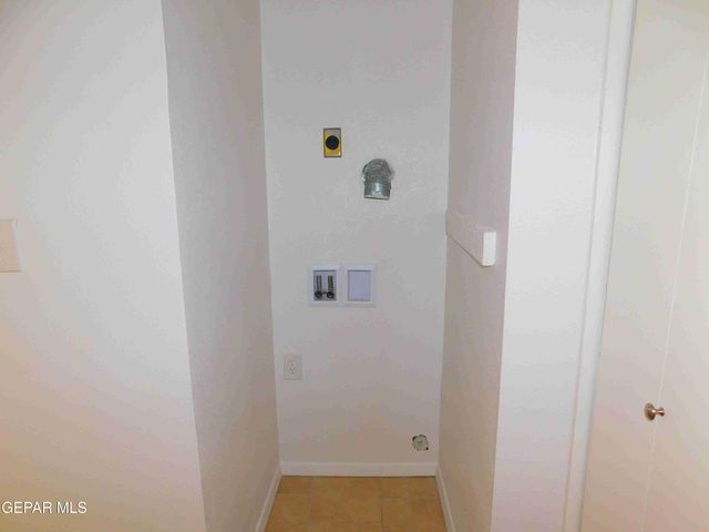 2909 Beachcomber Drive A, El Paso, TX 79936