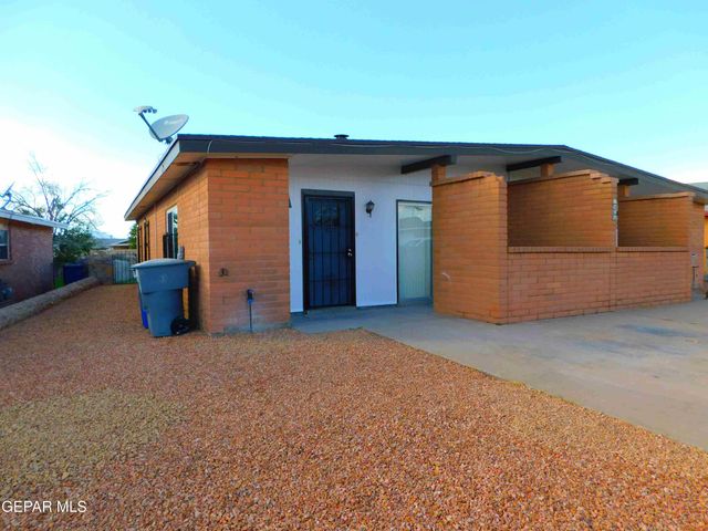 2909 Beachcomber Drive A, El Paso, TX 79936