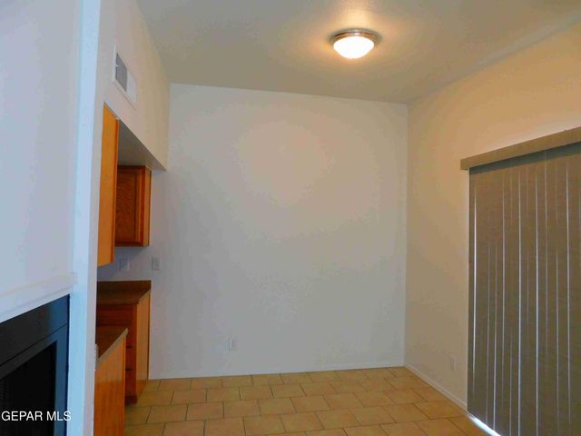 2909 Beachcomber Drive A, El Paso, TX 79936