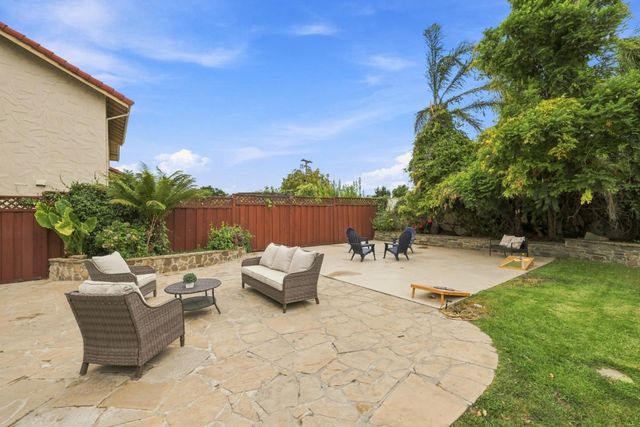 1169 Ramblewood Way, San Mateo, CA 94403