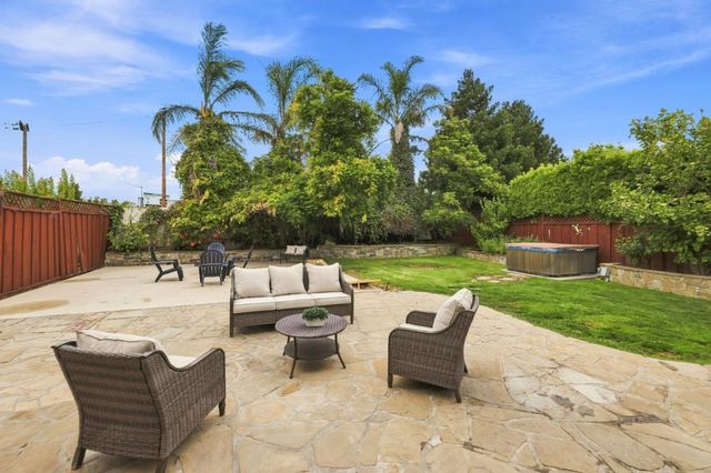1169 Ramblewood Way, San Mateo, CA 94403