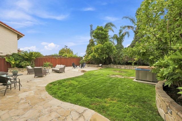 1169 Ramblewood Way, San Mateo, CA 94403