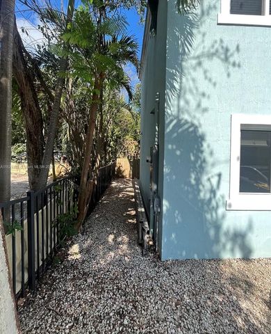 104 Poinciana Dr 104, Key Largo, FL 33037