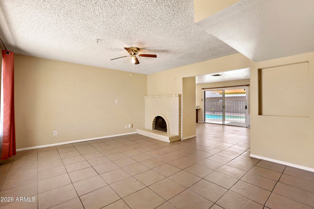 8717 W CLARENDON Avenue, Phoenix, AZ 85037 — photo 3