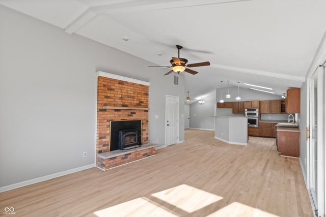 4230 W Cross Street, Anderson, IN 46011