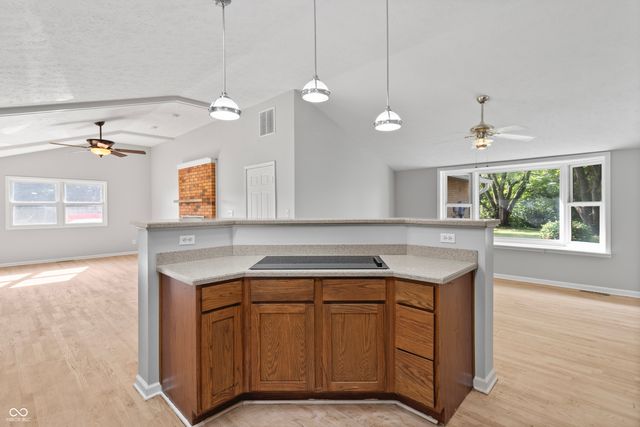 4230 W Cross Street, Anderson, IN 46011