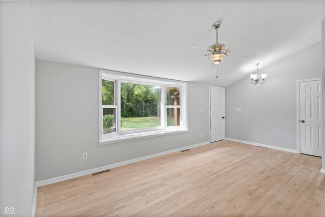 4230 W Cross Street, Anderson, IN 46011