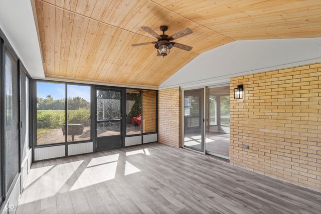 4230 W Cross Street, Anderson, IN 46011