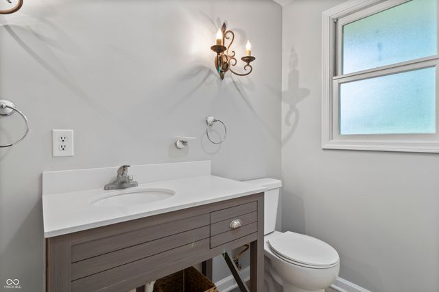 4230 W Cross Street, Anderson, IN 46011