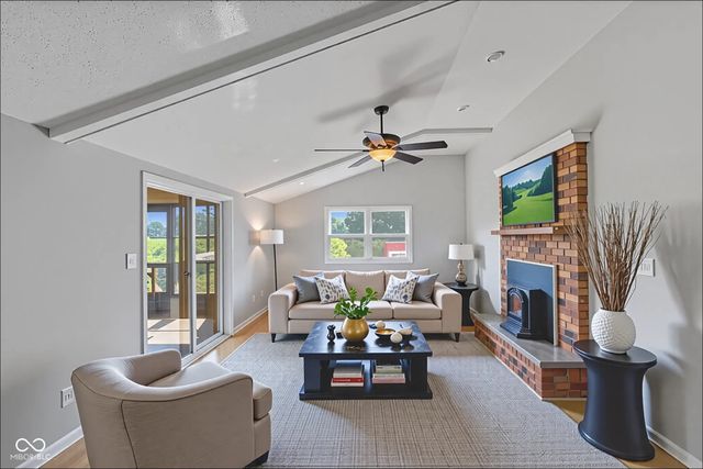 4230 W Cross Street, Anderson, IN 46011