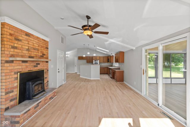 4230 W Cross Street, Anderson, IN 46011