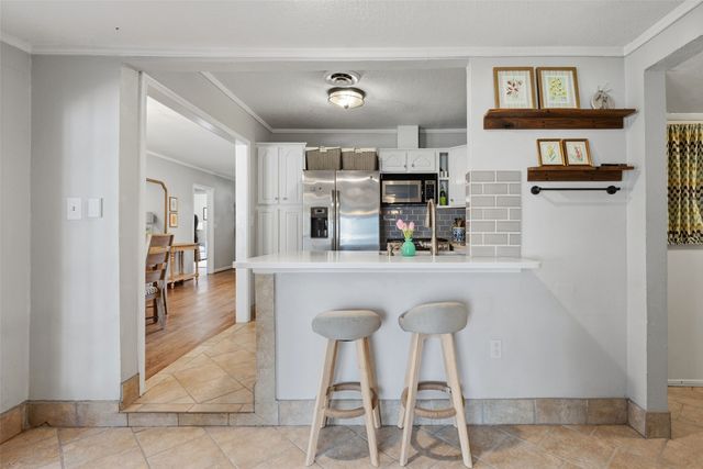 6424 Darwood Avenue, Fort Worth, TX 76116