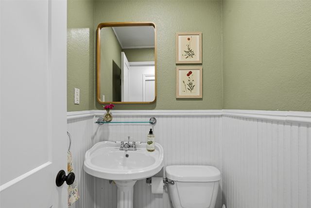 6424 Darwood Avenue, Fort Worth, TX 76116