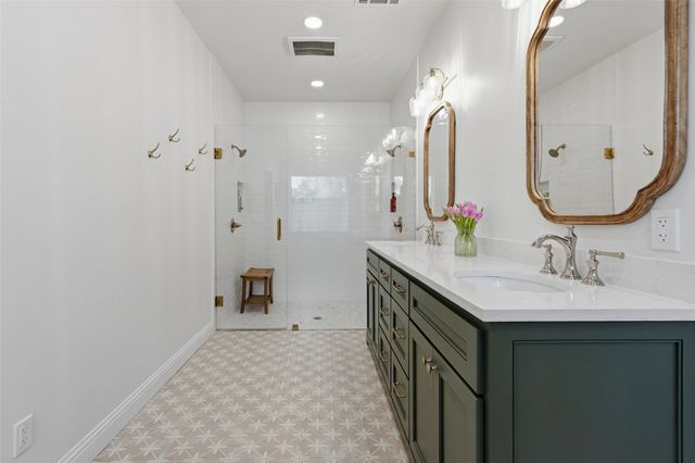 6424 Darwood Avenue, Fort Worth, TX 76116