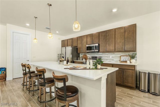 2307 SW 18th ST, Cape Coral, FL 33991