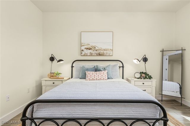 2307 SW 18th ST, Cape Coral, FL 33991