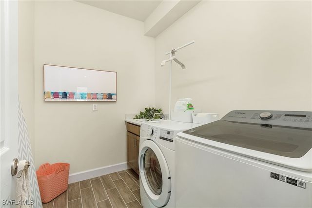 2307 SW 18th ST, Cape Coral, FL 33991