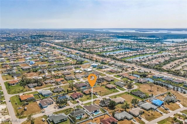 2307 SW 18th ST, Cape Coral, FL 33991