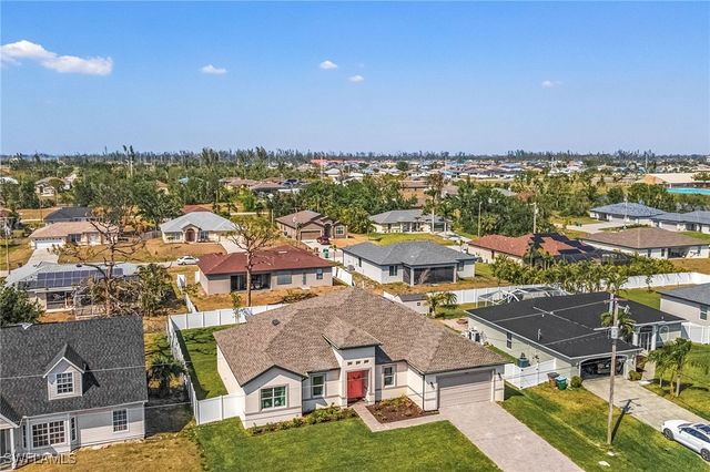 2307 SW 18th ST, Cape Coral, FL 33991