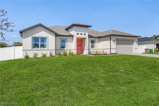 2307 SW 18th ST, Cape Coral, FL 33991