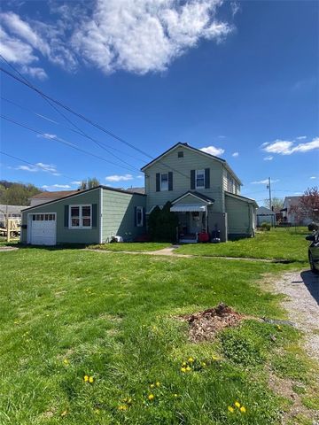 210 Maple Ln, Neville Twp, PA 15225