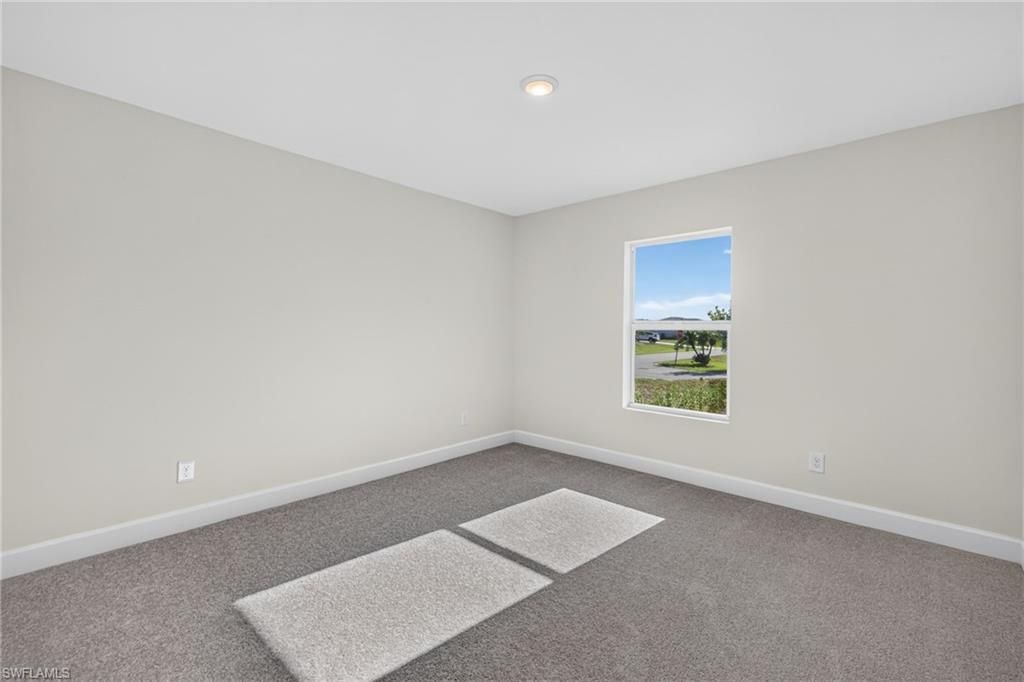 Image 22 of property listing at 424 NW 17th PL, Cape Coral, FL 33993