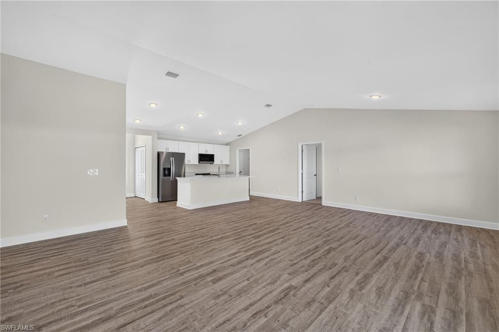 Image 8 of property listing at 424 NW 17th PL, Cape Coral, FL 33993