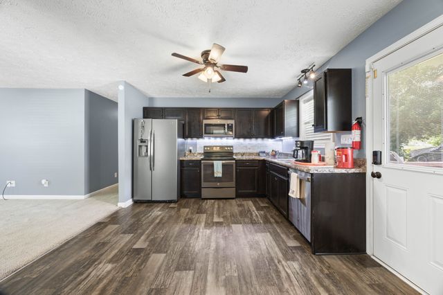 914 Woodland St, Clarksville, TN 37040