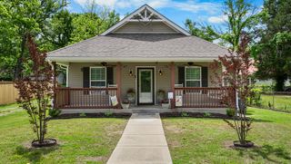 914 Woodland St, Clarksville, TN 37040